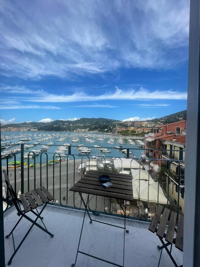 Suite Ventidue - Fronte Mare Lerici Eksteriør bilde